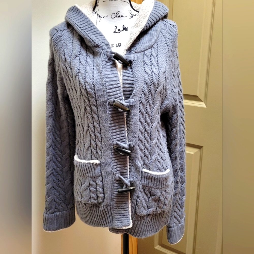 Cabela's Gray Cable‎ Knit Cardigan Sweater